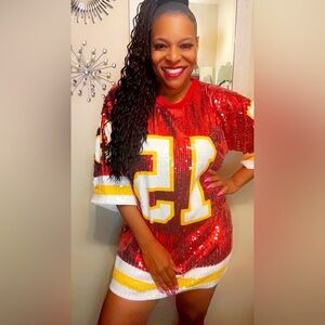Sale‼️Kansas City Chiefs sequin dress. Red Sequin Football Jersey Mahomes 15